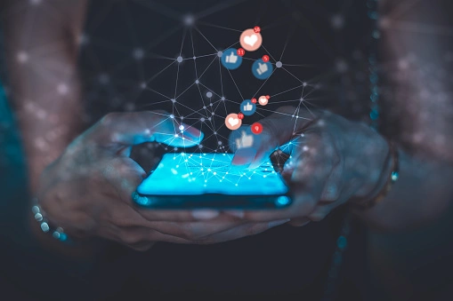 Unterstützung - Social Media